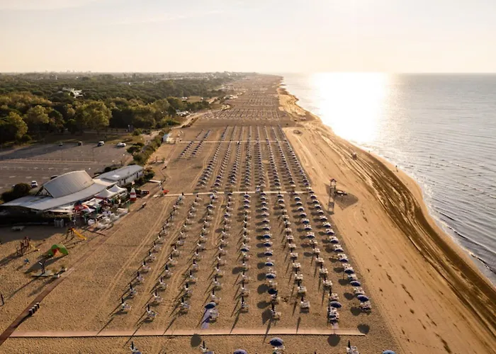 Apartmán Modern Three Flat With Pool Bibione